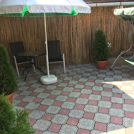 Casa Printre Gradini Willa