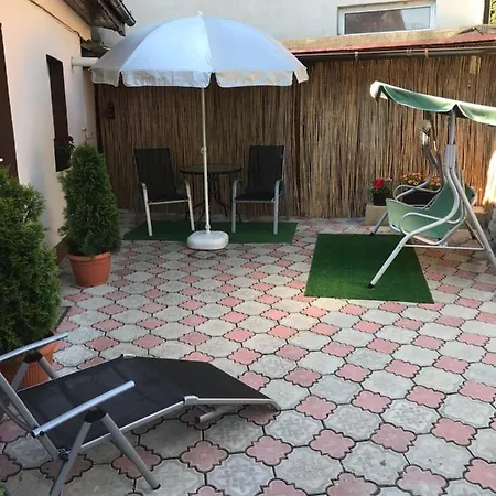Casa Printre Gradini וילה בראשוב