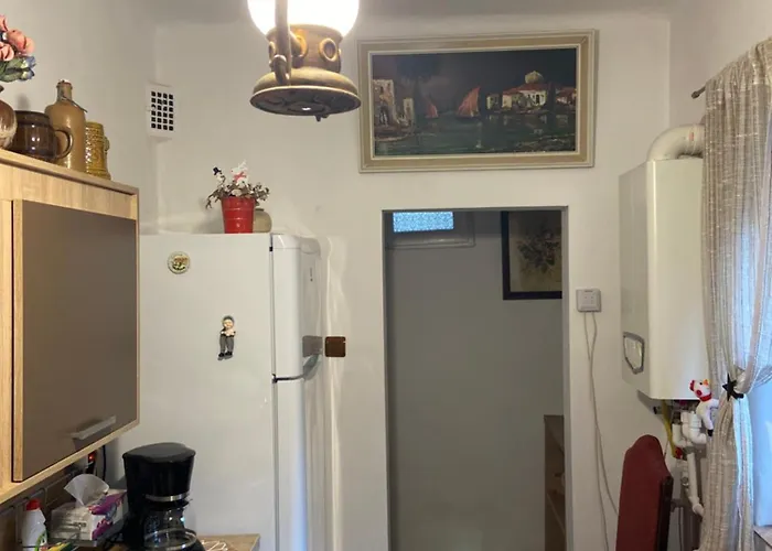 Casa Printre Gradini *